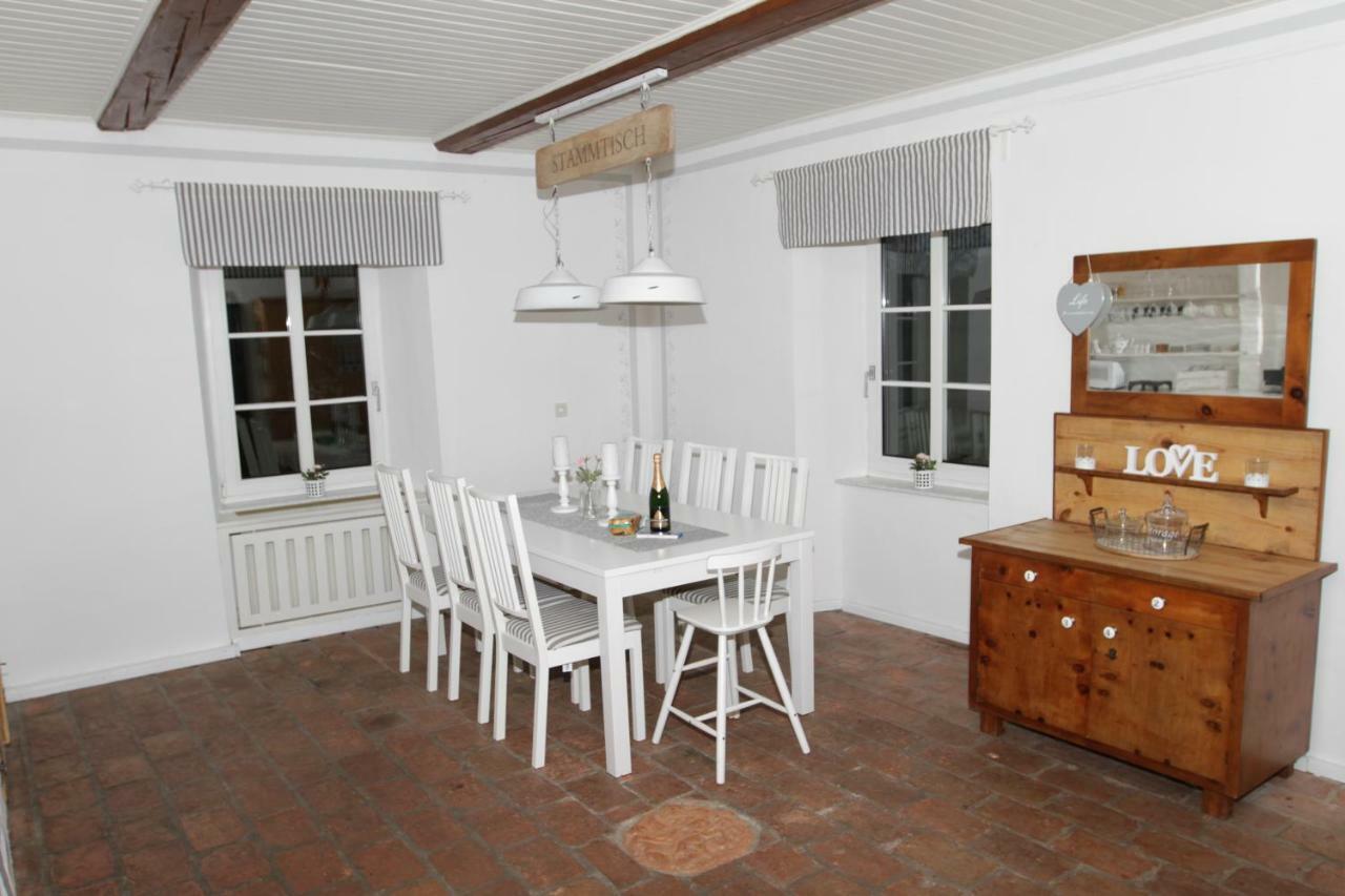 Gutshof Bartl 1 Apartment Klagenfurt am Woerthersee Exterior photo